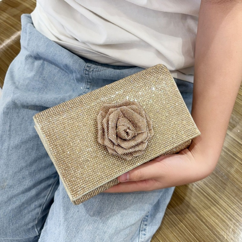 Göz kamaştırıcı gümüş kristal  - Evening Bag Beaded incelemesi ve fiyatı