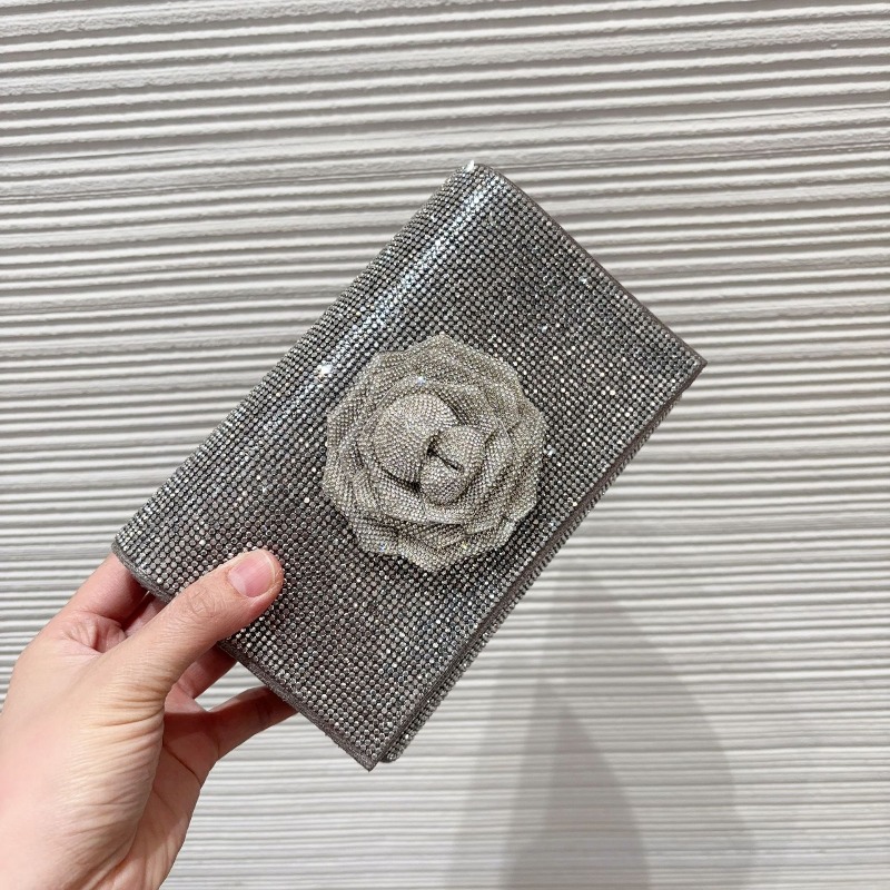 Göz kamaştırıcı gümüş kristal  - Evening Bag Beaded incelemesi ve fiyatı