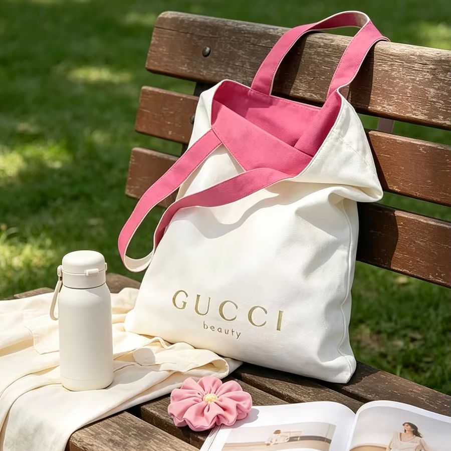 GUCCI'nin Kadın Kanvas Çantası - Women Bags Gucci incelemesi ve fiyatı