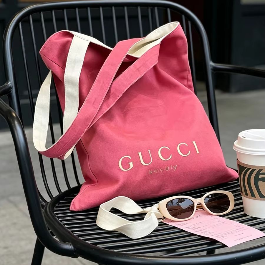GUCCI'nin Kadın Kanvas Çantası - Women Bags Gucci incelemesi ve fiyatı